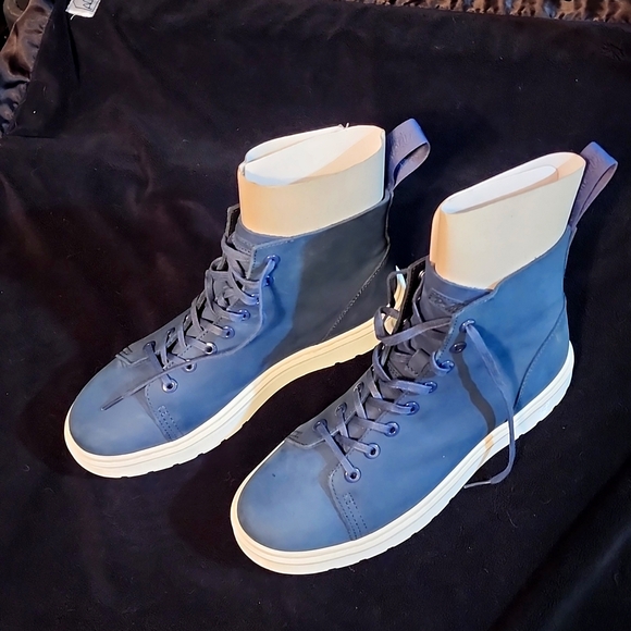 Dr. Martens soft leather boots - Picture 2 of 7